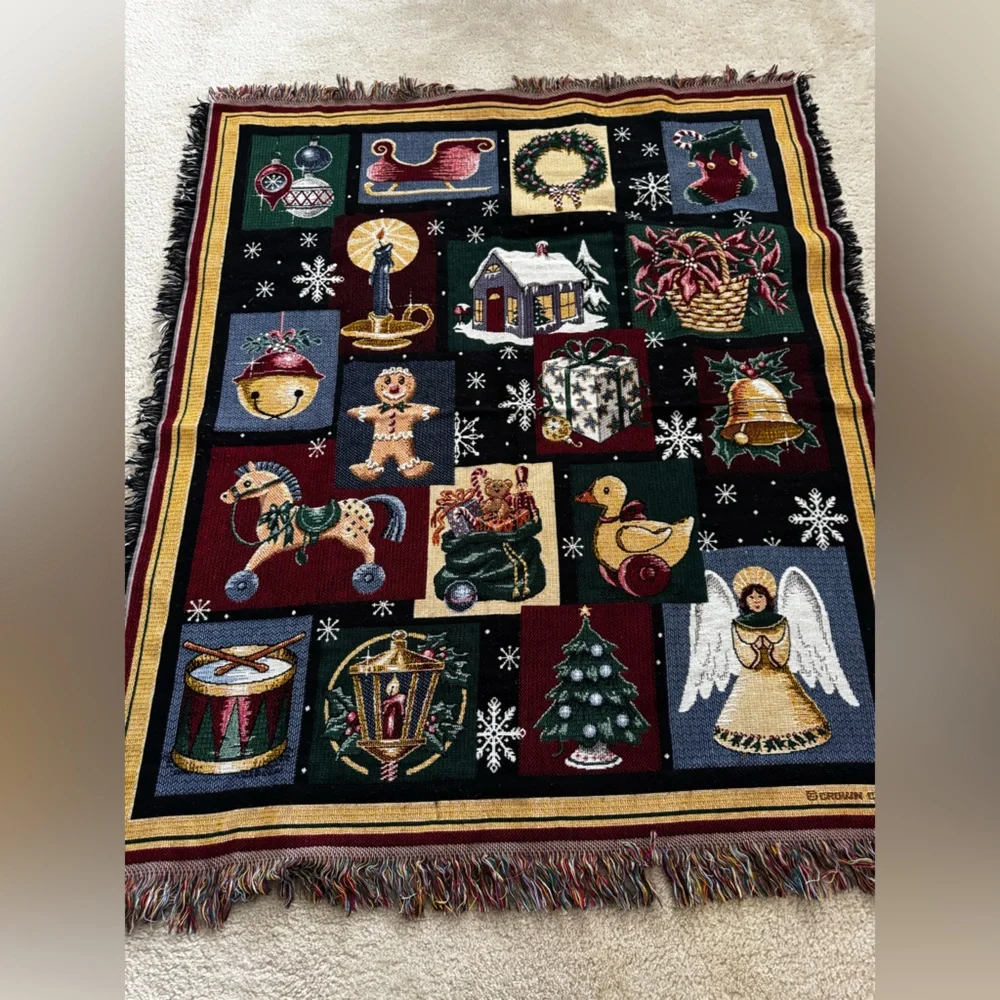 NWOT Christmas Theme Throw Blanket 48” X 60” Multicolor